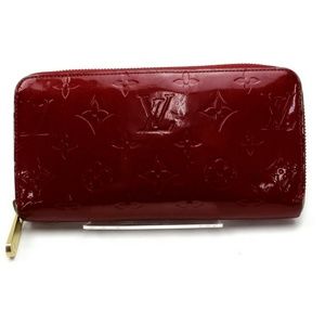 Authentic Louis Vuitton Zippy Wallet Reds